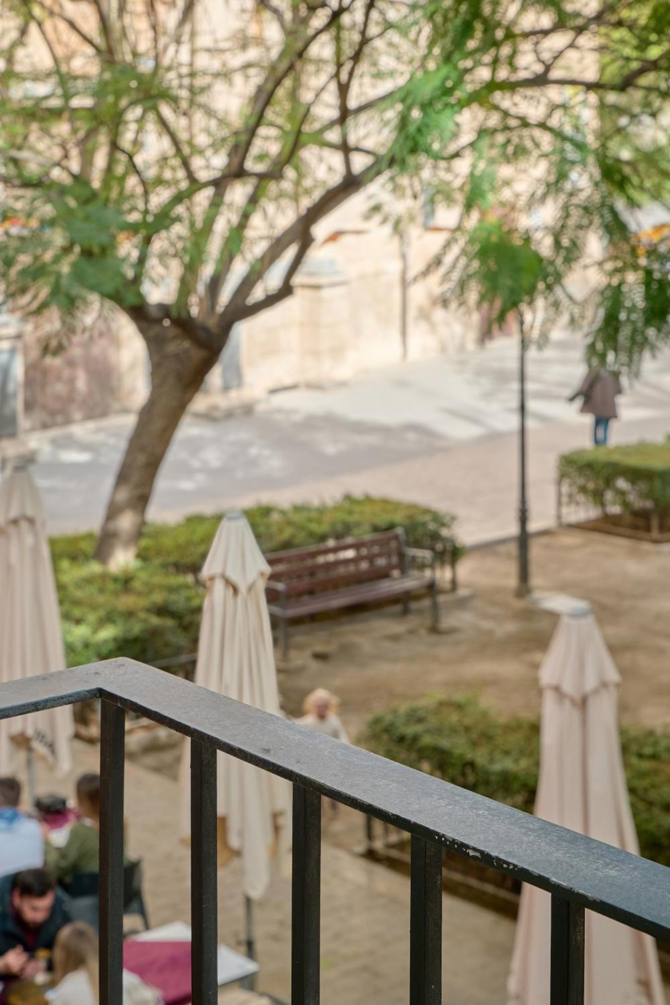 Apartamento De Diseno En La Plaza Del Carmen F1 Valencia Exterior photo